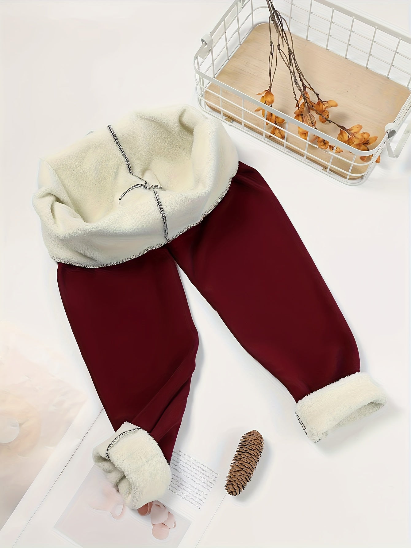 Women’s High-Waisted Thermal Leggings – Fleece-Lined.