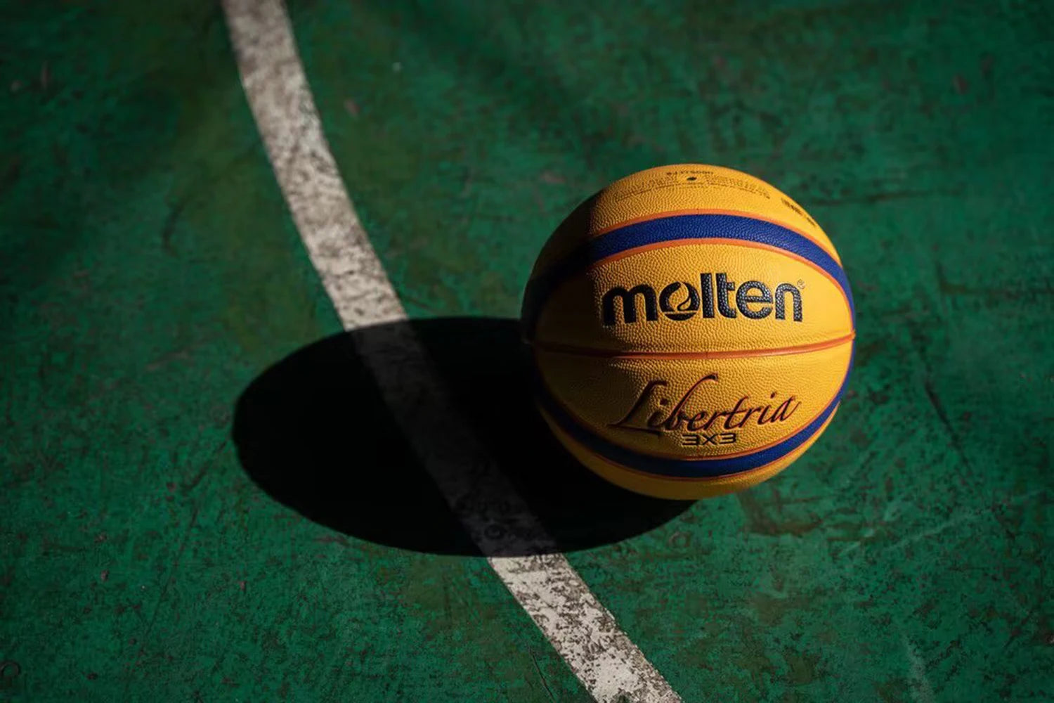 Molten 5000 3x3 PU Basketball – Official Size 7.